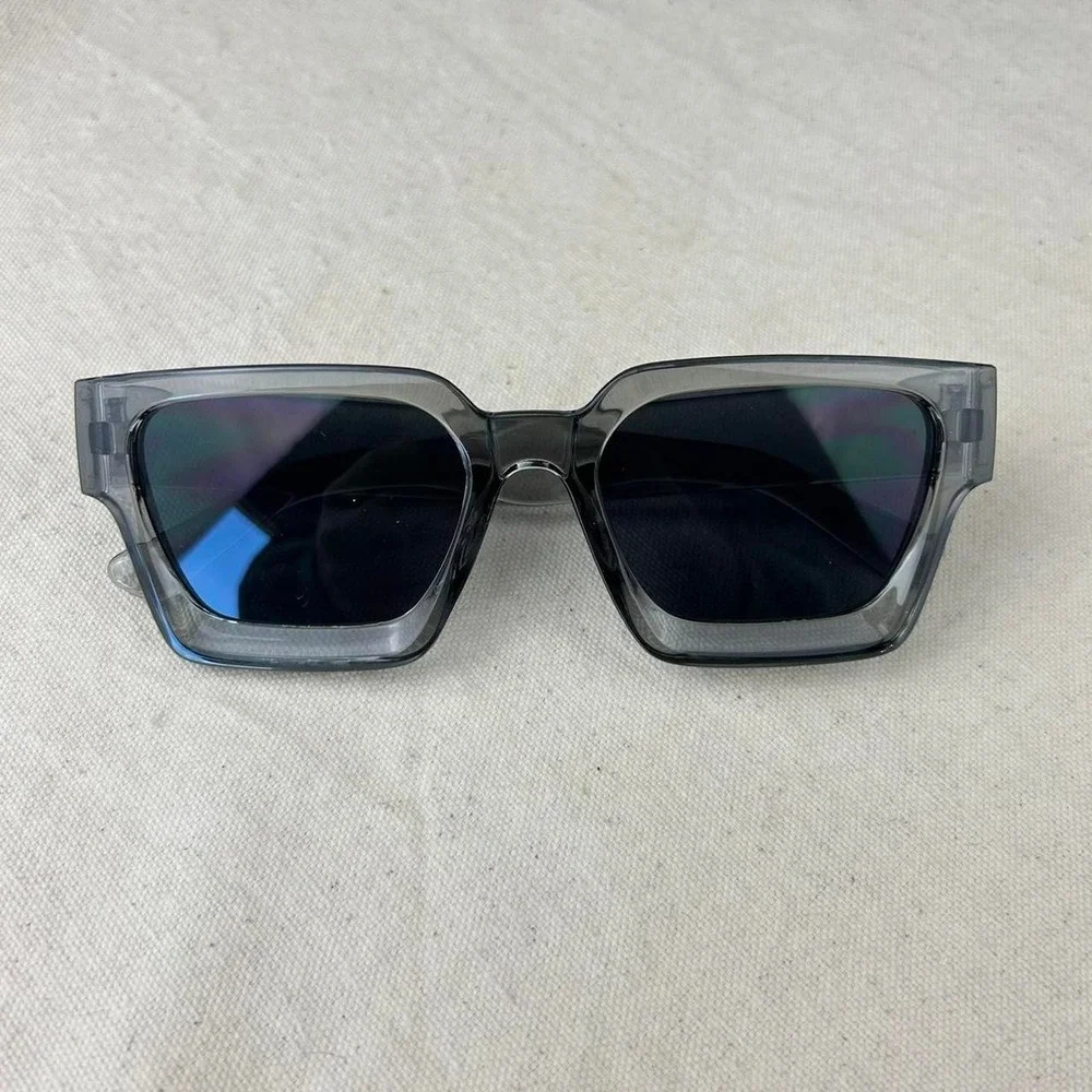 Vintage Y2K surfer style black squared sunglasses cyber grunge techno